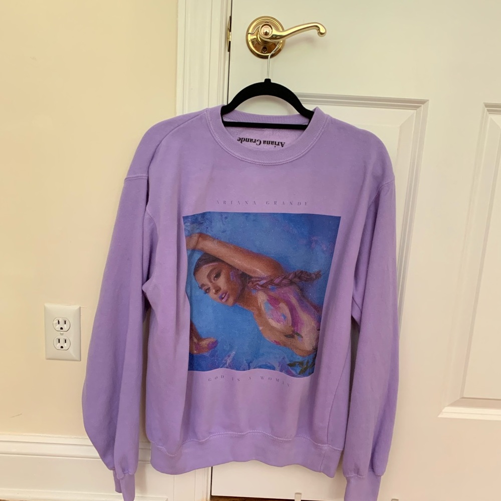 Ariana Grande merch sweatshirt